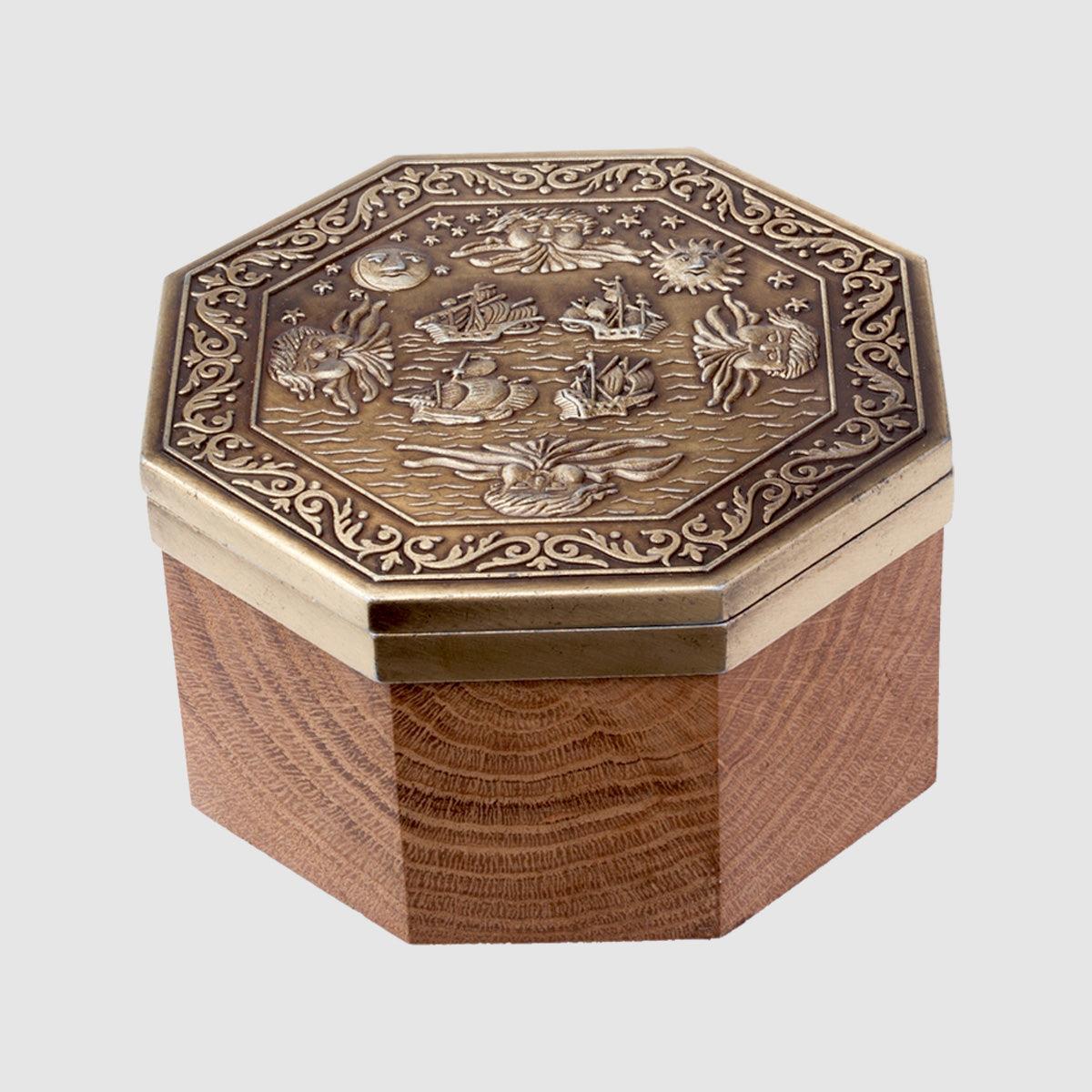 Hemisferium Cardan or Marine Compass Replica Instrument (Pack of 1)