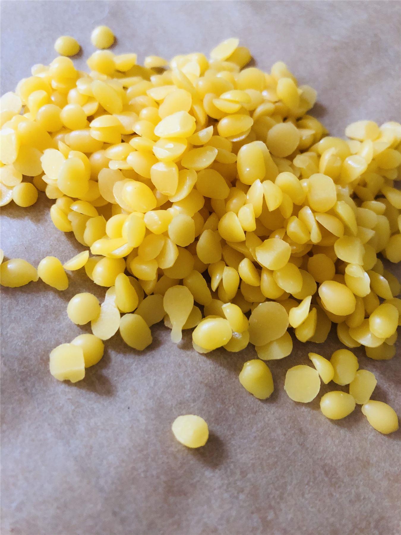 Curious Minds 50g Pack of Pure & Natural Beeswax Pellets (Pack of 6)