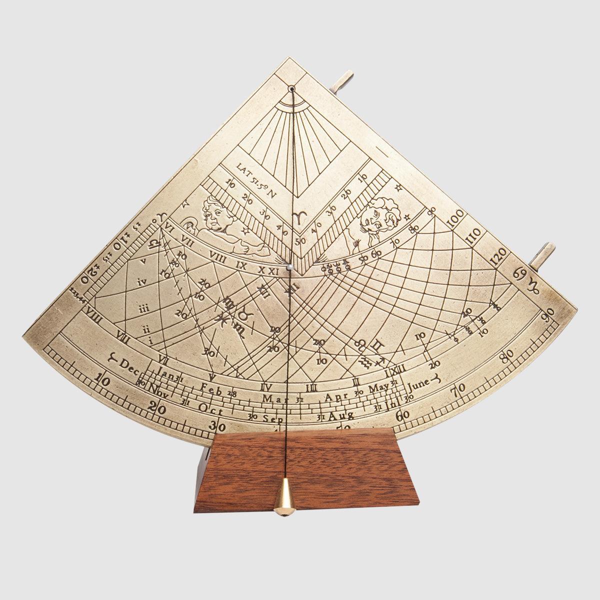 Hemisferium Gunter's Quadrant Replica Instrument (Pack of 1)